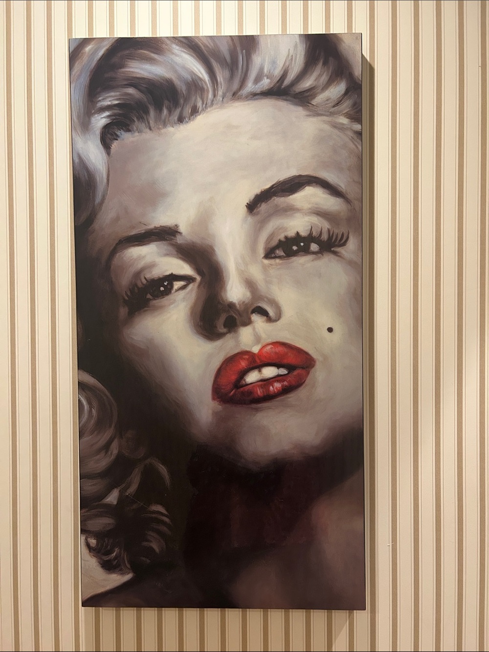 Classic Portrait Wall Art - Red Accent